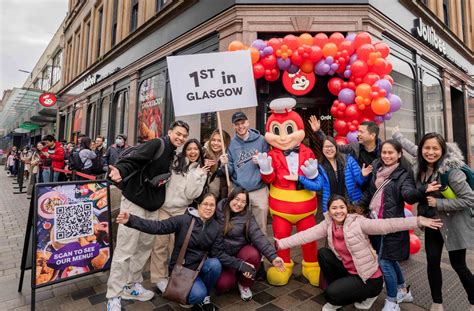 Jollibee opens branch in Glasgow, Scotland .